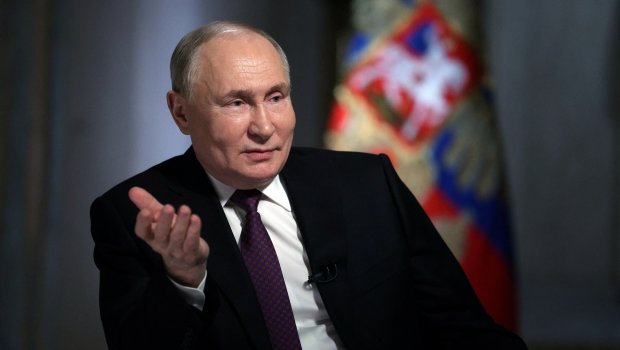 Putin zarafatla özünü gələcək ABŞ Mərkəzi Kəşfiyyat İdarəsinin direktoru ADLANDIRDI - VİDEO