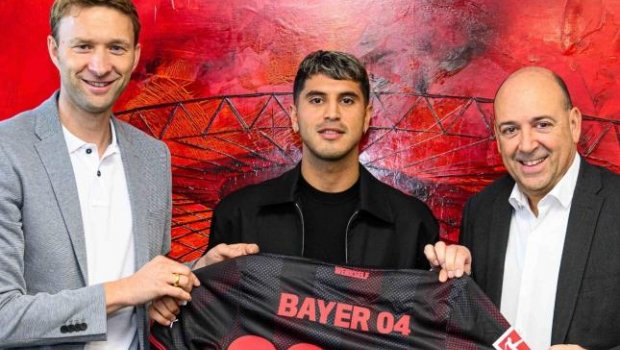 "Bayer" Argentina millisinin üzvü ilə müqavilə İMZALADI