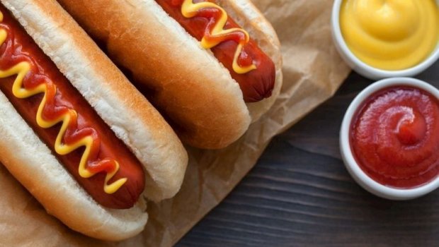 Hot-doq ömrü 36 dəqiqə qısaldır - Dörd ZƏRƏRLİ QİDA