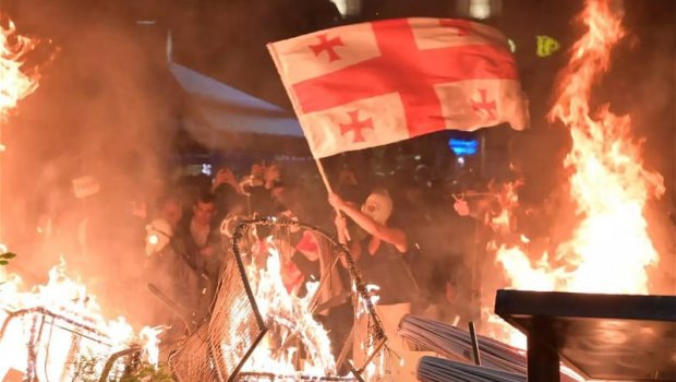 Tbilisidə etiraz aksiyasının təşkilatçıları saxlanıldı: Sabiq prokuror, polkovnik...