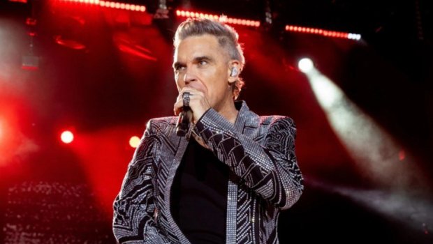 İstanbuldakı konserti ləğv olundu