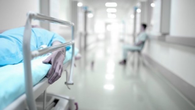 Bakıda sərxoş kişi yıxılaraq həyatını itirdi