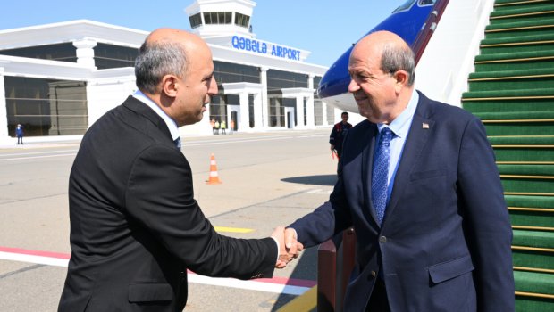 Ersin Tatar Azərbaycana gəldi - FOTO