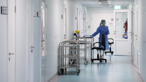 Avtomobilin vurduğu piyada xəstəxanada VƏFAT ETDİ