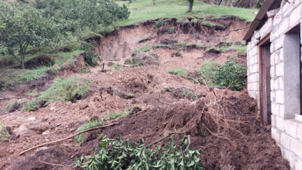 Bu rayonlarda sürüşmə riski var - RƏSMİ