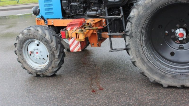 Sabirabadda avtomobil traktora çırpılıb, xəsarət alanlar var