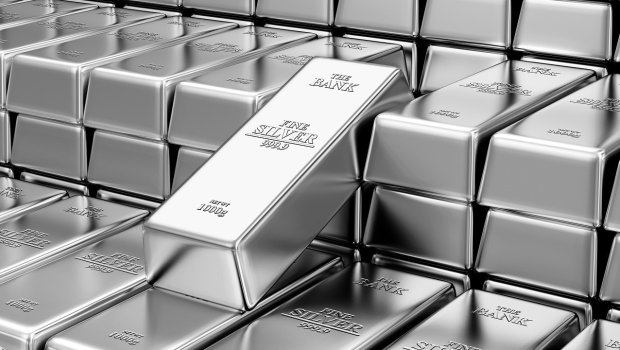 Qızıldan sonra gümüşün də qiyməti kəskin artdı