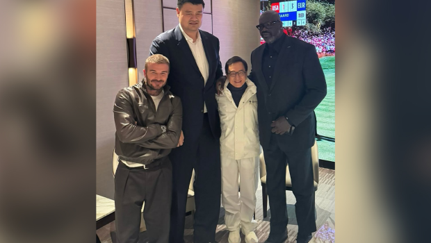 Məşhur futbolçudan maraqlı paylaşım: əfsanələr bir arada!