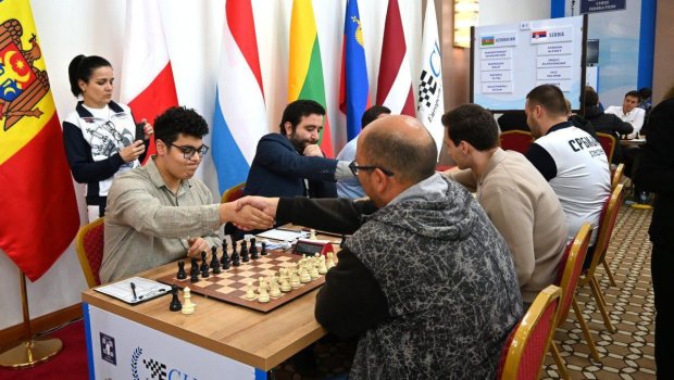 Şahmat üzrə milli komandamız Avropa çempionatında gümüş medal QAZANDI