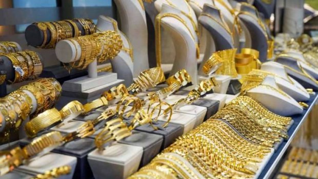 Qızılın qiyməti 4250 dolları keçdi - FOTO