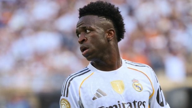 Vinisius hakim qarşısına ÇIXACAQ