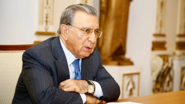 Ramiz Mehdiyev Bulvar yaxınlığında 1.5 milyona ev axtarır - Kürəkəni təkzib etmədi
