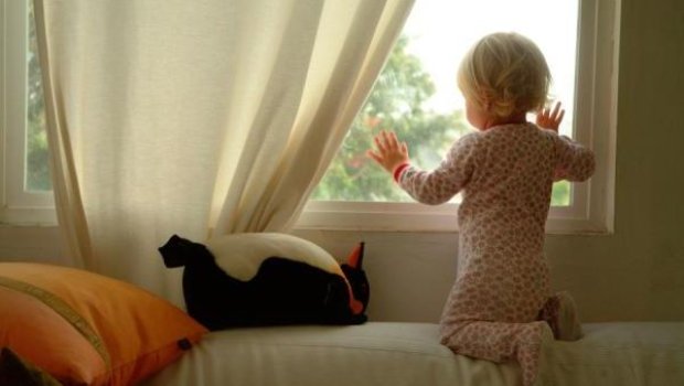 Hövsanda BƏDBƏXT HADİSƏ: 3 yaşlı uşaq 7-ci mərtəbədən yıxılıb öldü