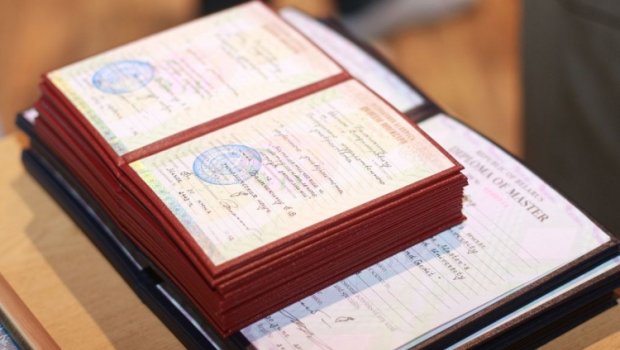 Xaricdə təhsil almış daha 108 nəfərin diplomu TANINMADI