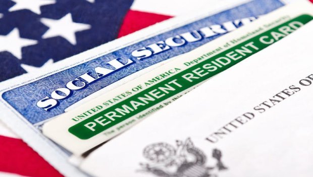 "Green Card" üçün qeydiyyat niyə gecikir? - RƏSMİ CAVAB