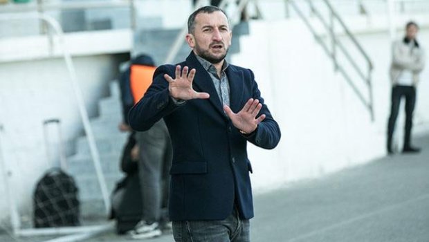 Vüqar Nadirov istefa VERDİ