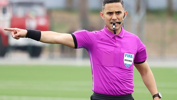 Elçin Məsiyev Avropa Liqası matçını İDARƏ EDƏCƏK