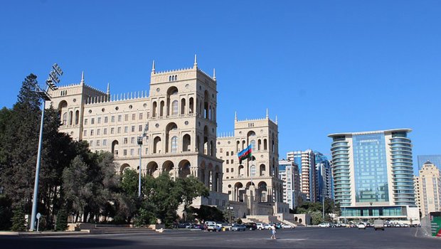 DİQQƏT! Azadlıq meydanının qarşısındakı yol bağlanır