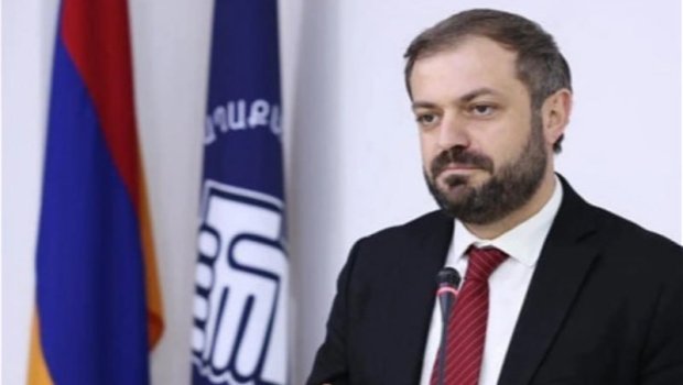 Gevorq Papoyan: “Qazaxıstan taxılı Azərbaycan üzərindən Ermənistana daşınacaq”