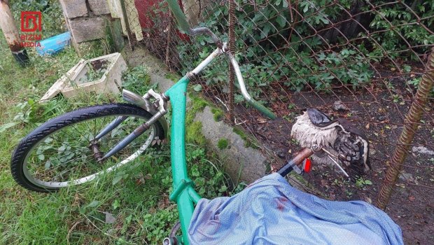 Lənkəranda avtomobil velosipedçini vurdu – Vəziyyəti ağırdır - FOTO