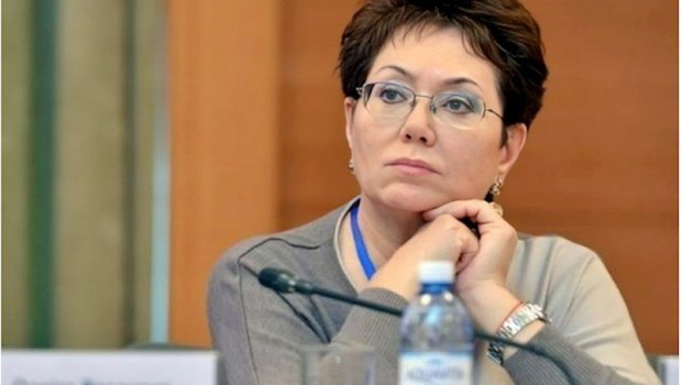 Ramiz Mehdiyevin yaxın adamı Elmira Axundova ittihamlara belə CAVAB VERDİ