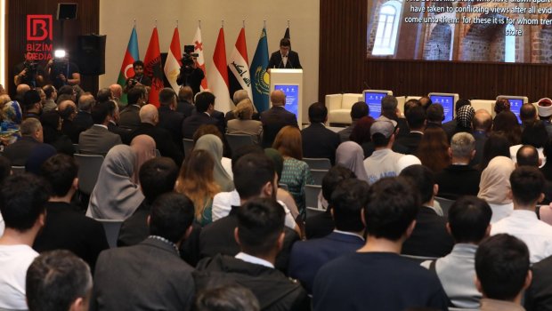 40-dan çox alim Bakıda - Beynəlxalq simpoziuma start verildi – FOTO