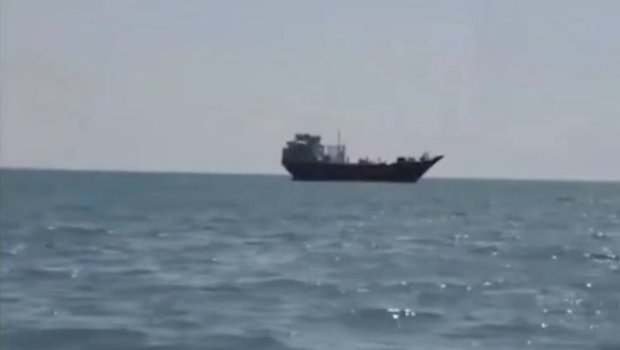 Yəməndə İranın yük gəmisi ələ keçirilib, ekipaj üzvləri həbs edilib - VİDEO