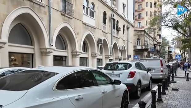 “Ay AYNA, bizim pullar hara gedir?!” – NARAZILIQ ARTIR – VİDEO