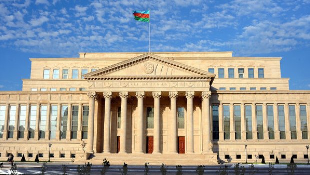 Ali Məhkəməyə yeni hakimlər TƏYİN EDİLDİ – ADLAR