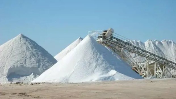 Naxçıvanda duz istehsalı DAYANDIRILDI