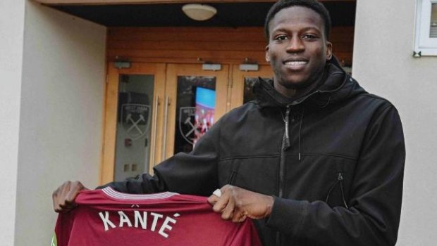 London klubu Kante ilə yeni müqavilə İMZALADI