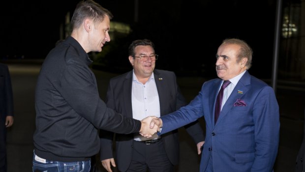 Rumıniya Senatının sədri Azərbaycandadır – FOTO