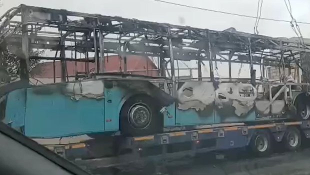 SON DƏQİQƏ: Bakıda sərnişin avtobusu yanaraq KÜL OLDU – VİDEO