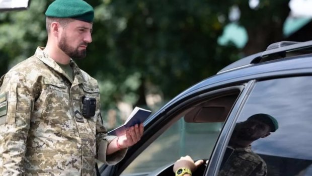 Son iki ayda Ukraynanı təxminən 100 min kişi tərk edib – VURUŞMAQ İSTƏMİRLƏR?