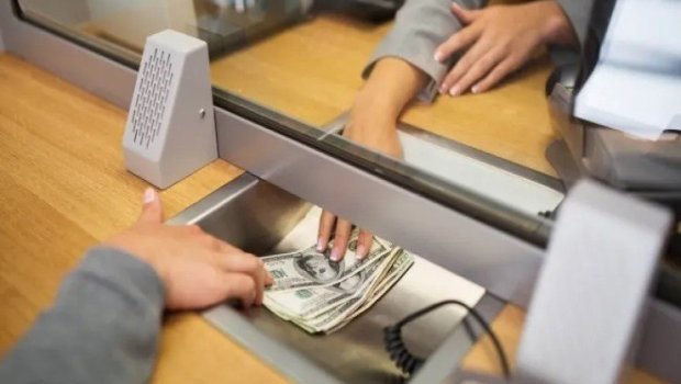 Bakıda pul dəyişənlər CƏRİMƏLƏNDİ