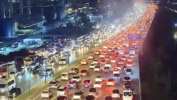 Bakının 14 küçə və prospektində TIXAC VAR