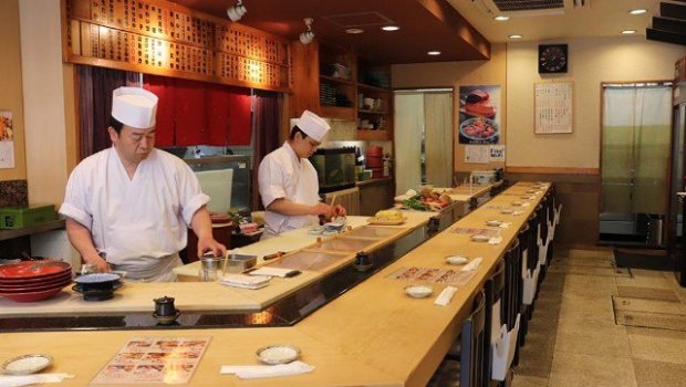 Bakıda məşhur suşi restoranında nöqsanlar AŞKARLANDI - FOTO