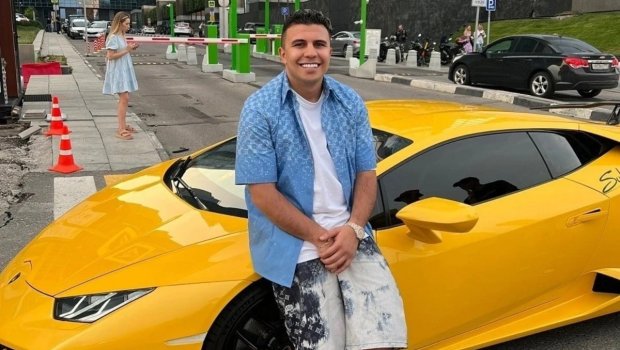 Azərbaycanlı blogerin Rusiyadakı mənzili borc səbəbindən satılacaq