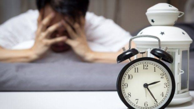 Gecələr tez-tez ayılırsınıza bu qidalardan YEYİN