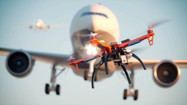 İsveç aeroportu dron hücumuna görə BAĞLANDI