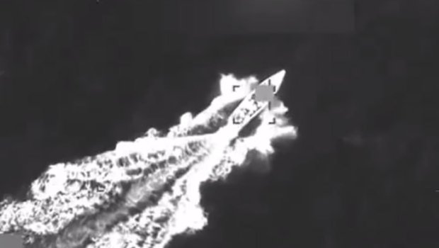 ABŞ ordusu narkotik daşıyan kateri belə məhv etdi – ANBAAN VİDEO