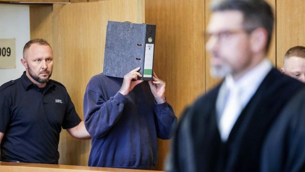 Qandonduran CİNAYƏT: İşləməkdən yorulan tibb bacısı 10 xəstənin ölümünə səbəb oldu - VİDEO