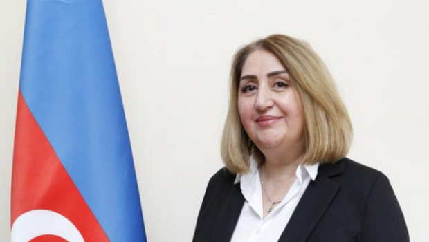 Müəllimlərə “hinduşkabaş” deyən direktorun yerinə TƏYİNAT – FOTO