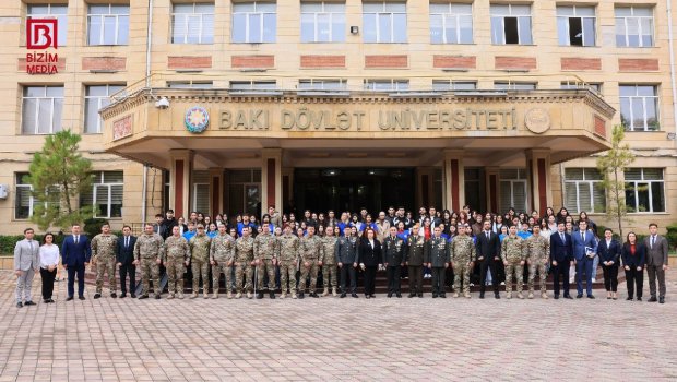 Bakı Dövlət Universitetində “Zəfərin 5 ili: Şanlı Qələbənin izi ilə” adlı tədbir keçirildi - FOTO