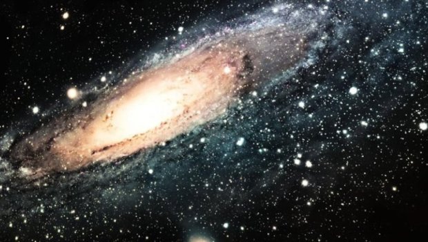 Kainatın genişlənməsi sürətlənmir - Yeni kəşf