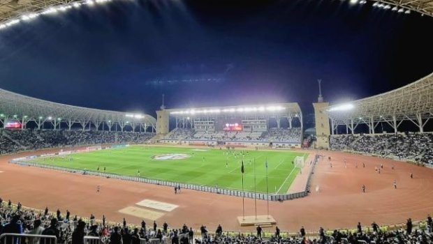 Azərbaycan derbilərində hansı stadionlar daha çox ev sahibi olub?