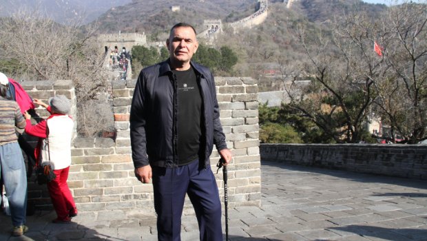 Aprel döyüşlərinin qəhrəmanı Böyük Çin səddində - FOTO