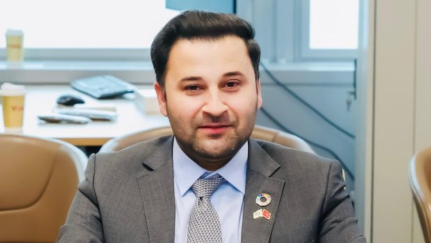 3 liderin hərbi paradda bir yerdə dayanması ortaq ruhun tarixi təsdiqidir - Pakistanlı ekspert