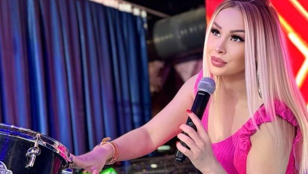 "Məni Roza Zərgərliyə, Məleykə Əsədovaya bənzədirlər"