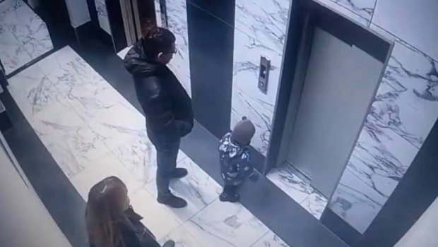 Rusiyada 3 yaşlı uşaq liftin şaxtasına düşdü – VİDEO